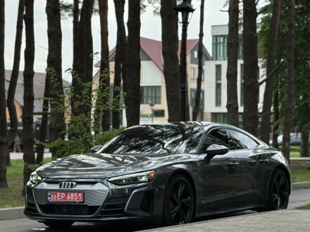 Ауді e-tron GT 2022 у Києві на Automoto.ua Сірий Ауді e-tron GT, об'ємом двигуна 0 л та пробігом 14 тис. км за 54500 $, фото 1 на Automoto.ua