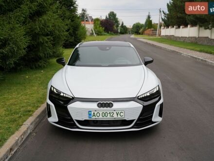 Сірий Ауді e-tron GT, об'ємом двигуна 0 л та пробігом 55 тис. км за 52800 $, фото 1 на Automoto.ua