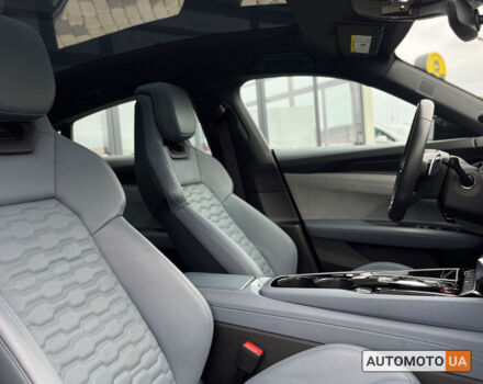 Синий Ауди e-tron GT, объемом двигателя 94 л и пробегом 23 тыс. км за 59999 $, фото 25 на Automoto.ua