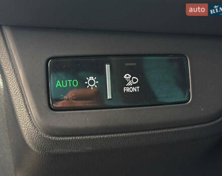 Синий Ауди e-tron GT, объемом двигателя 0 л и пробегом 67 тыс. км за 52500 $, фото 19 на Automoto.ua