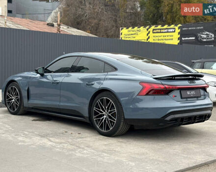 Синий Ауди e-tron GT, объемом двигателя 0 л и пробегом 67 тыс. км за 52500 $, фото 5 на Automoto.ua