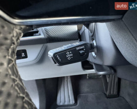 Синий Ауди e-tron GT, объемом двигателя 0 л и пробегом 59 тыс. км за 61000 $, фото 16 на Automoto.ua