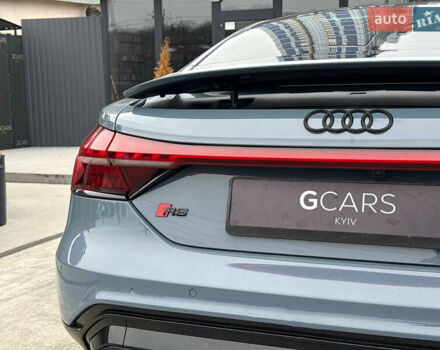 Синий Ауди e-tron GT, объемом двигателя 0 л и пробегом 67 тыс. км за 52500 $, фото 7 на Automoto.ua