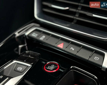 Синий Ауди e-tron GT, объемом двигателя 0 л и пробегом 67 тыс. км за 52500 $, фото 17 на Automoto.ua