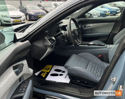 Синий Ауди e-tron GT, объемом двигателя 94 л и пробегом 23 тыс. км за 59999 $, фото 9 на Automoto.ua