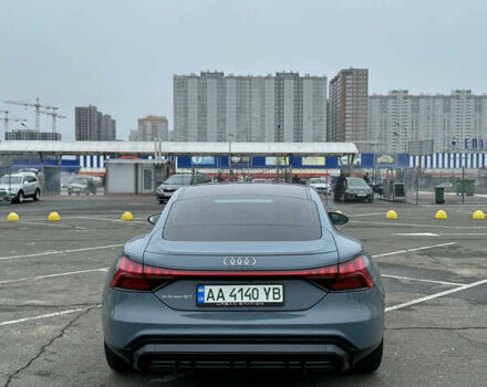 Синий Ауди e-tron GT, объемом двигателя 0 л и пробегом 76 тыс. км за 49000 $, фото 7 на Automoto.ua