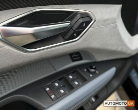 Синий Ауди e-tron GT, объемом двигателя 94 л и пробегом 23 тыс. км за 59999 $, фото 10 на Automoto.ua
