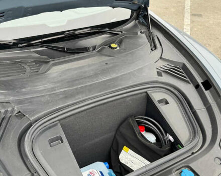 Синий Ауди e-tron GT, объемом двигателя 0 л и пробегом 76 тыс. км за 49000 $, фото 21 на Automoto.ua