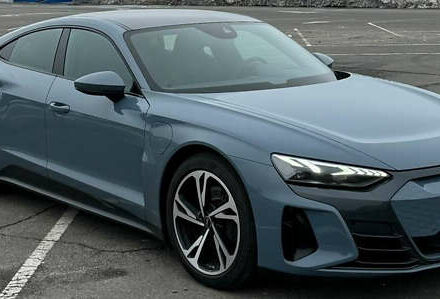 Синий Ауди e-tron GT, объемом двигателя 0 л и пробегом 76 тыс. км за 49000 $, фото 31 на Automoto.ua