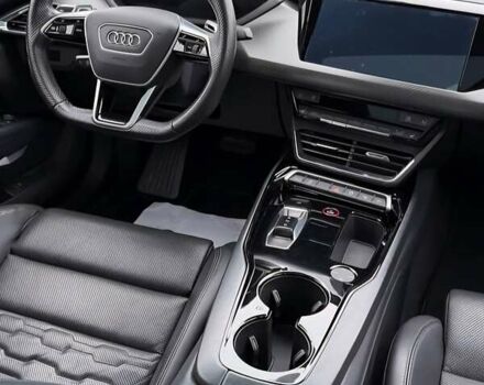 Зелений Ауді e-tron GT, об'ємом двигуна 0 л та пробігом 57 тис. км за 62000 $, фото 6 на Automoto.ua