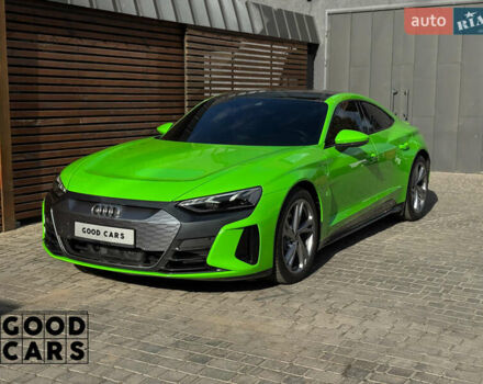 Зеленый Ауди e-tron GT, объемом двигателя 0 л и пробегом 58 тыс. км за 57000 $, фото 2 на Automoto.ua