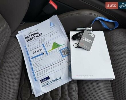 Зеленый Ауди e-tron GT, объемом двигателя 0 л и пробегом 52 тыс. км за 63700 $, фото 42 на Automoto.ua