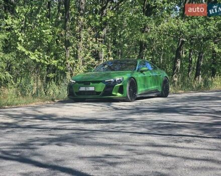 Зеленый Ауди e-tron GT, объемом двигателя 0 л и пробегом 96 тыс. км за 60000 $, фото 4 на Automoto.ua