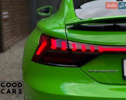 Зеленый Ауди e-tron GT, объемом двигателя 0 л и пробегом 58 тыс. км за 57000 $, фото 16 на Automoto.ua