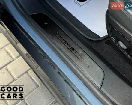 Зеленый Ауди e-tron GT, объемом двигателя 0 л и пробегом 58 тыс. км за 57000 $, фото 18 на Automoto.ua