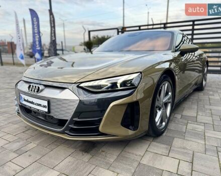 Зеленый Ауди e-tron GT, объемом двигателя 0 л и пробегом 52 тыс. км за 63700 $, фото 7 на Automoto.ua