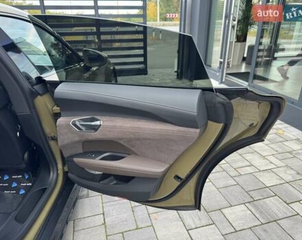 Зеленый Ауди e-tron GT, объемом двигателя 0 л и пробегом 52 тыс. км за 63700 $, фото 35 на Automoto.ua