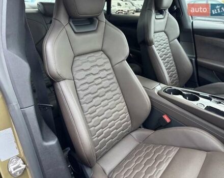 Зеленый Ауди e-tron GT, объемом двигателя 0 л и пробегом 52 тыс. км за 63700 $, фото 39 на Automoto.ua