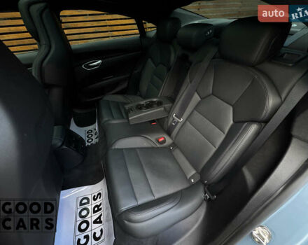 Зеленый Ауди e-tron GT, объемом двигателя 0 л и пробегом 58 тыс. км за 57000 $, фото 27 на Automoto.ua