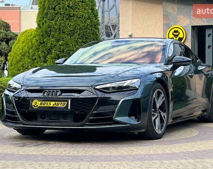 Зеленый Ауди e-tron GT, объемом двигателя 0 л и пробегом 36 тыс. км за 59000 $, фото 2 на Automoto.ua