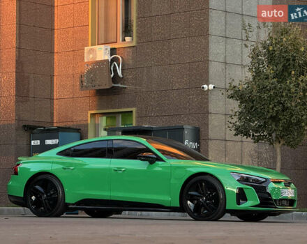 Зеленый Ауди e-tron GT, объемом двигателя 0 л и пробегом 12 тыс. км за 93500 $, фото 11 на Automoto.ua