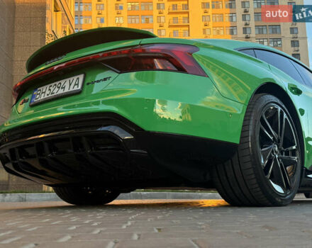 Зеленый Ауди e-tron GT, объемом двигателя 0 л и пробегом 12 тыс. км за 93500 $, фото 47 на Automoto.ua