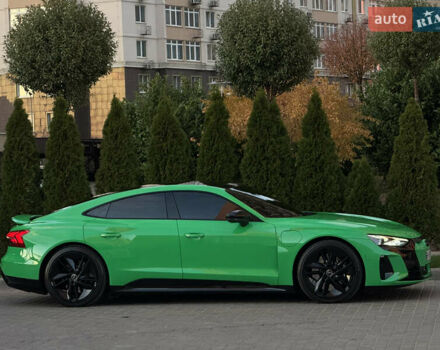 Зеленый Ауди e-tron GT, объемом двигателя 0 л и пробегом 12 тыс. км за 93500 $, фото 13 на Automoto.ua