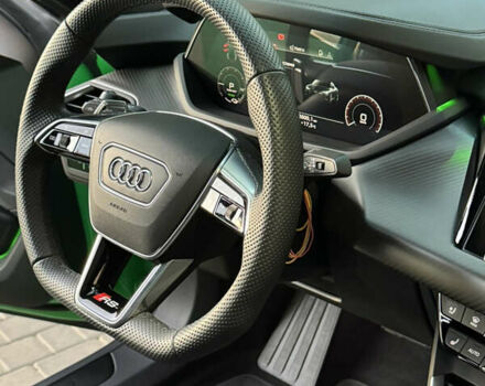 Зеленый Ауди e-tron GT, объемом двигателя 0 л и пробегом 12 тыс. км за 93500 $, фото 19 на Automoto.ua