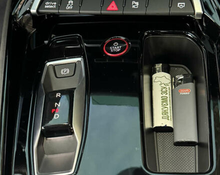 Зеленый Ауди e-tron GT, объемом двигателя 0 л и пробегом 12 тыс. км за 93500 $, фото 18 на Automoto.ua