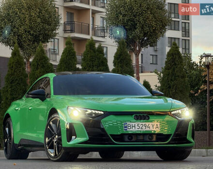 Зеленый Ауди e-tron GT, объемом двигателя 0 л и пробегом 12 тыс. км за 93500 $, фото 7 на Automoto.ua