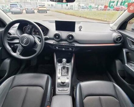 Білий Ауді Q2L e-tron, об'ємом двигуна 0 л та пробігом 61 тис. км за 18500 $, фото 9 на Automoto.ua