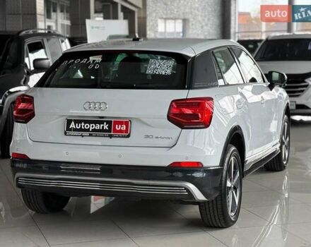 Белый Ауди Q2L e-tron, объемом двигателя 0 л и пробегом 60 тыс. км за 18490 $, фото 5 на Automoto.ua