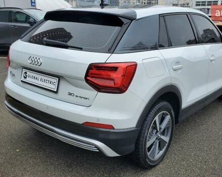 Білий Ауді Q2L e-tron, об'ємом двигуна 0 л та пробігом 61 тис. км за 18500 $, фото 4 на Automoto.ua