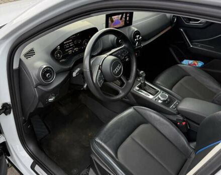 Білий Ауді Q2L e-tron, об'ємом двигуна 0 л та пробігом 62 тис. км за 18500 $, фото 8 на Automoto.ua