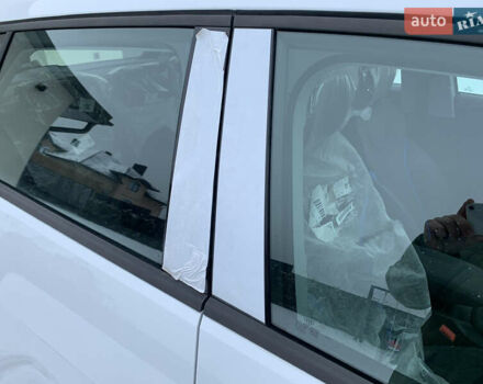 Белый Ауди Q2L e-tron, объемом двигателя 0 л и пробегом 64 тыс. км за 24000 $, фото 20 на Automoto.ua