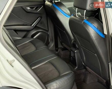 Белый Ауди Q2L e-tron, объемом двигателя 0 л и пробегом 60 тыс. км за 18490 $, фото 15 на Automoto.ua