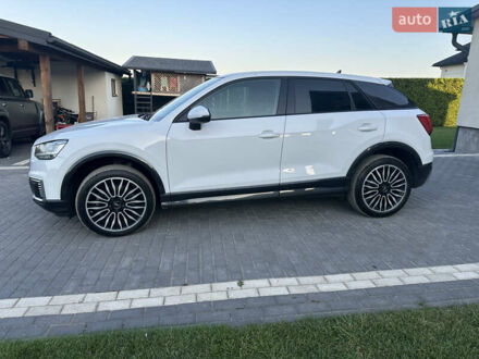 Ауді Q2L e-tron 2021 у Тернополі на Automoto.ua Білий Ауді Q2L e-tron, об'ємом двигуна 0 л та пробігом 60 тис. км за 23000 $, фото 1 на Automoto.ua