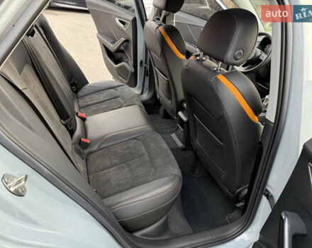 Сірий Ауді Q2L e-tron, об'ємом двигуна 0 л та пробігом 17 тис. км за 23950 $, фото 58 на Automoto.ua