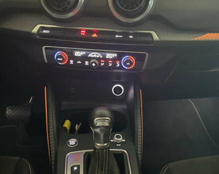 Сірий Ауді Q2L e-tron, об'ємом двигуна 0 л та пробігом 21 тис. км за 22500 $, фото 15 на Automoto.ua