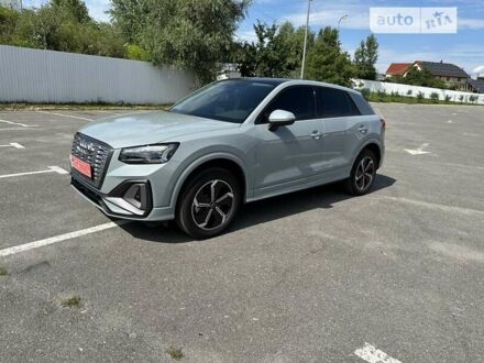 Серый Ауди Q2L e-tron, объемом двигателя 0 л и пробегом 17 тыс. км за 33900 $, фото 1 на Automoto.ua