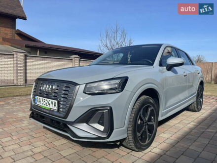 Ауди Q2L e-tron 2022 в Ивано-Франковске на Automoto.ua Серый Ауди Q2L e-tron, объемом двигателя 0 л и пробегом 21 тыс. км за 22500 $, фото 1 на Automoto.ua