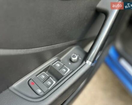 Синій Ауді Q2L e-tron, об'ємом двигуна 0 л та пробігом 14 тис. км за 27500 $, фото 26 на Automoto.ua