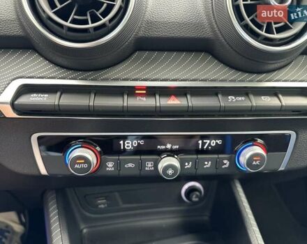 Синій Ауді Q2L e-tron, об'ємом двигуна 0 л та пробігом 14 тис. км за 27500 $, фото 62 на Automoto.ua