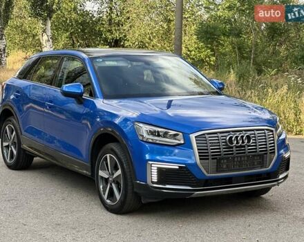 Синій Ауді Q2L e-tron, об'ємом двигуна 0 л та пробігом 14 тис. км за 27500 $, фото 13 на Automoto.ua