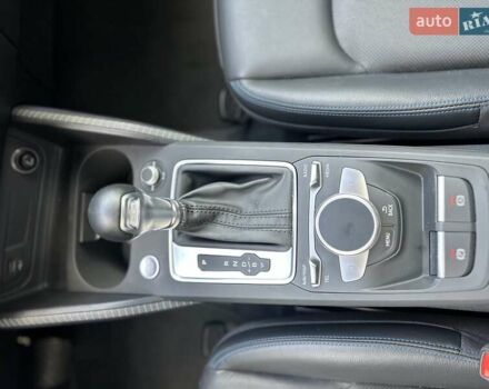 Синій Ауді Q2L e-tron, об'ємом двигуна 0 л та пробігом 14 тис. км за 27500 $, фото 61 на Automoto.ua