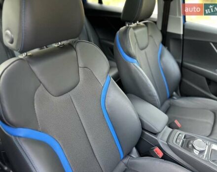Синій Ауді Q2L e-tron, об'ємом двигуна 0 л та пробігом 14 тис. км за 27500 $, фото 51 на Automoto.ua