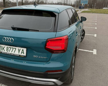 Зелений Ауді Q2L e-tron, об'ємом двигуна 0 л та пробігом 27 тис. км за 22000 $, фото 4 на Automoto.ua