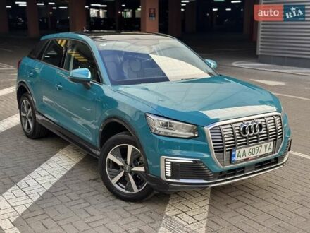 Ауди Q2L e-tron 2021 в Киеве на Automoto.ua Зеленый Ауди Q2L e-tron, объемом двигателя 0 л и пробегом 12 тыс. км за 18999 $, фото 1 на Automoto.ua