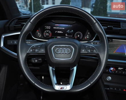 Сірий Ауді Q3 Sportback, об'ємом двигуна 1.97 л та пробігом 48 тис. км за 36990 $, фото 28 на Automoto.ua