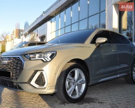 Сірий Ауді Q3 Sportback, об'ємом двигуна 1.97 л та пробігом 48 тис. км за 36990 $, фото 1 на Automoto.ua